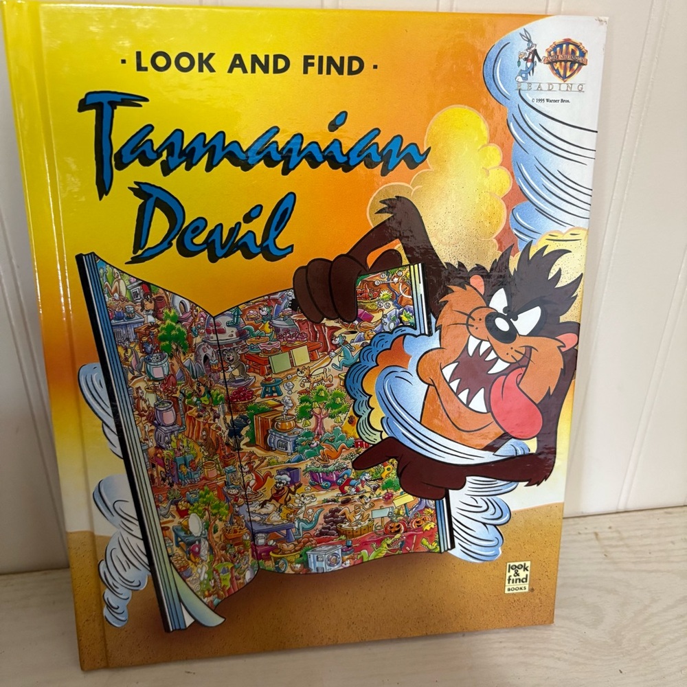 Tasmanian Devil Look and Find Book 1995